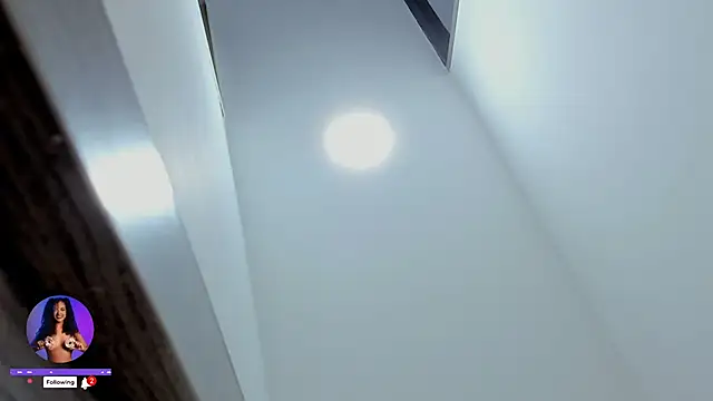 Snapshot of mariam_hill chatting on September 20, 9:31 pm mariam hill online show from September 20, 9:31 pm