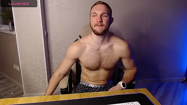 Snapshot of Toress1 chatting on March 8, 8:03 pm Toress1 online show from March 8, 8:03 pm