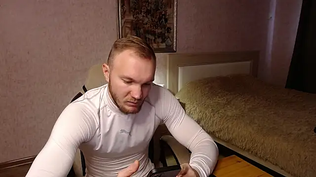 Snapshot of Toress1 chatting on November 24, 10:04 am Toress1 online show from November 24, 10:04 am