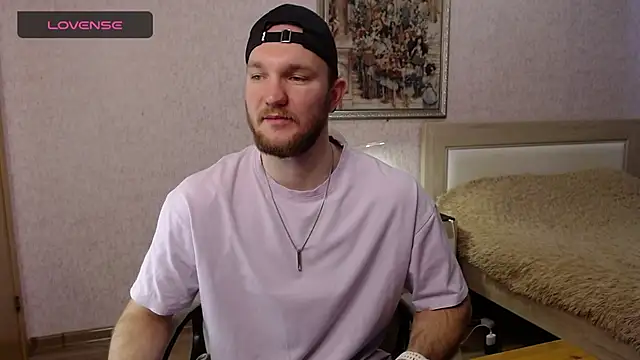 Snapshot of Toress1 chatting on February 28, 11:21 am Toress1 online show from February 28, 11:21 am