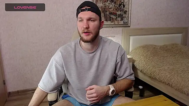 Snapshot of Toress1 chatting on February 27, 5:24 pm Toress1 online show from February 27, 5:24 pm