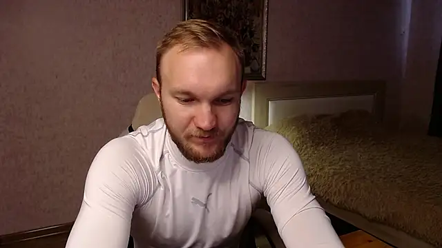 Snapshot of Toress1 chatting on November 6, 9:24 am Toress1 online show from November 6, 9:24 am