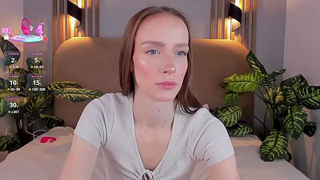 Snapshot of Kira_Quinn chatting on October 17, 7:11 am Kira Quinn online show from October 17, 7:11 am