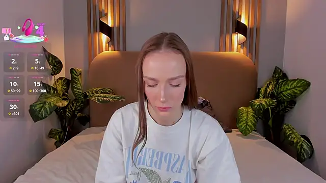 Kira Quinn online show from November 1, 6:51 am