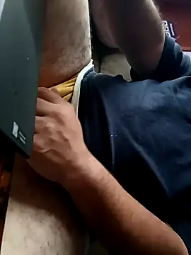 Snapshot of Osito_31 chatting on September 19, 2:21 pm Osito 31 online show from September 19, 2:21 pm