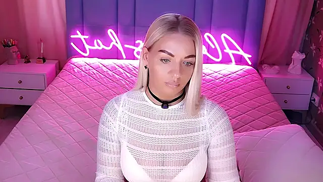 AllwaysHotJ online show from April 14, 1:54 am