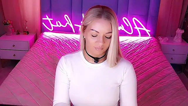 AllwaysHotJ online show from March 22, 2:26 am