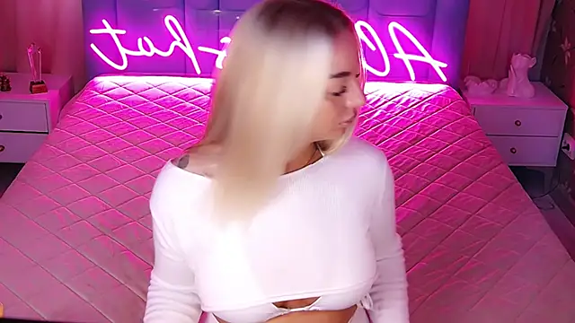 AllwaysHotJ online show from February 3, 3:15 am