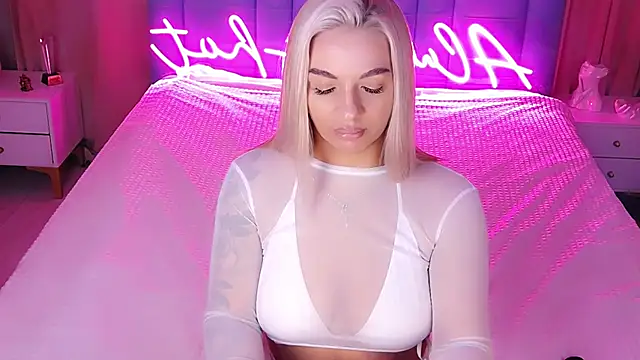 AllwaysHotJ online show from November 28, 2:23 am