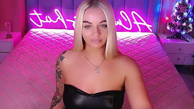 AllwaysHotJ online show from January 12, 2:18 am