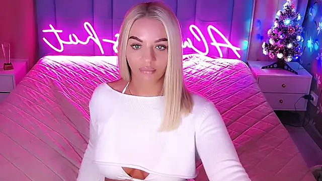 AllwaysHotJ online show from January 11, 2:40 am