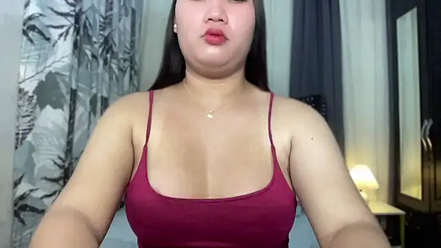 Snapshot of Miss_Deliciousness chatting on November 4, 4:11 pm Miss Deliciousness online show from November 4, 4:11 pm