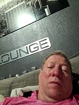 tomtom111111 online show from October 11, 10:00 pm