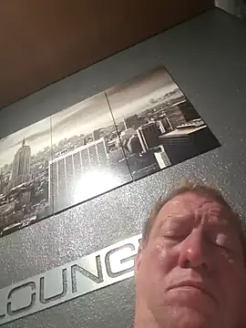 tomtom111111 online show from September 21, 12:16 am