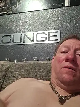 Snapshot of tomtom111111 chatting on January 17, 9:51 pm tomtom111111 online show from January 17, 9:51 pm