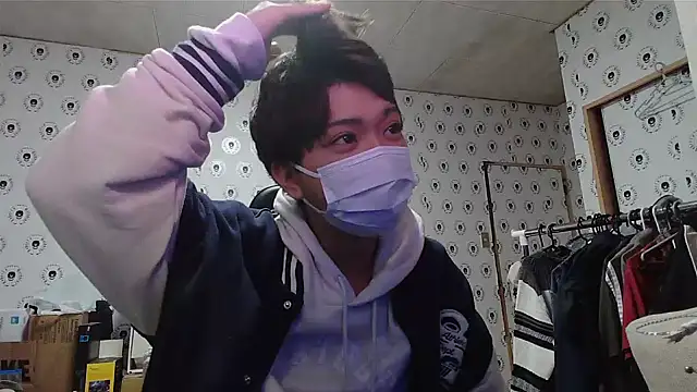 pychan online show from December 4, 10:40 am