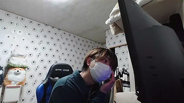 pychan online show from February 26, 1:00 pm