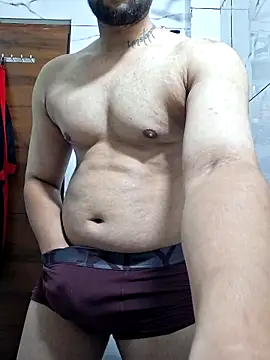 Snapshot of GYMBOY0071 chatting on September 8, 8:30 pm GYMBOY0071 online show from September 8, 8:30 pm