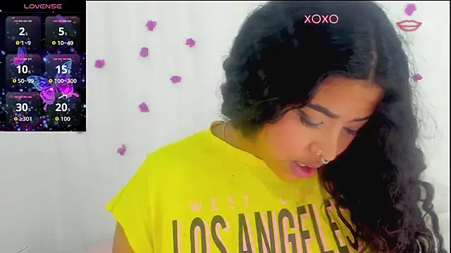 moana taylor online show from November 6, 4:44 pm