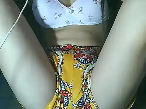 Snapshot of PinaySkinnyGirl chatting on September 13, 11:16 pm PinaySkinnyGirl online show from September 13, 11:16 pm