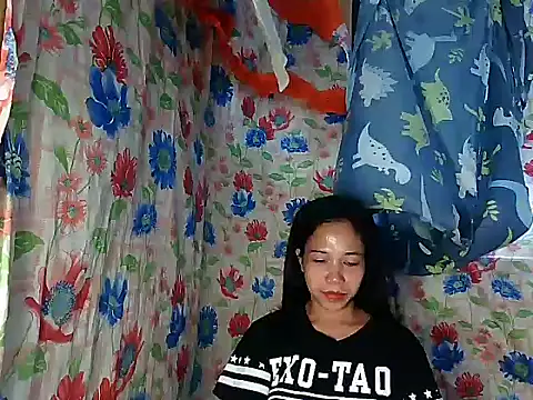 PinaySkinnyGirl online show from January 12, 9:27 am