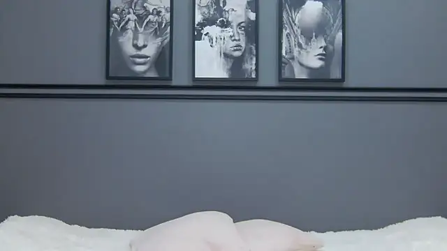 Snapshot of Beauty_Alex chatting on September 20, 2:38 am Beauty Alex online show from September 20, 2:38 am