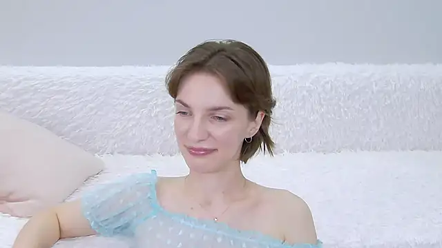 Beauty Alex online show from January 14, 2:26 am