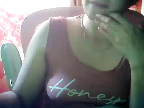ashlylove25 online show from June 1, 1:28 am