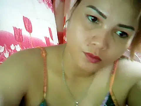 ashlylove25 online show from May 23, 1:48 am