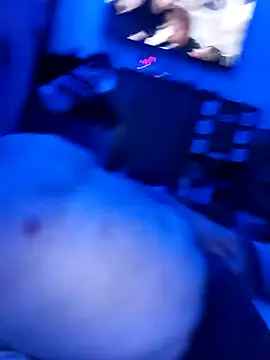 laller1979 online show from April 18, 2:58 am