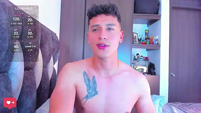 Snapshot of I_Gabriel chatting on October 12, 2:35 am I Gabriel online show from October 12, 2:35 am