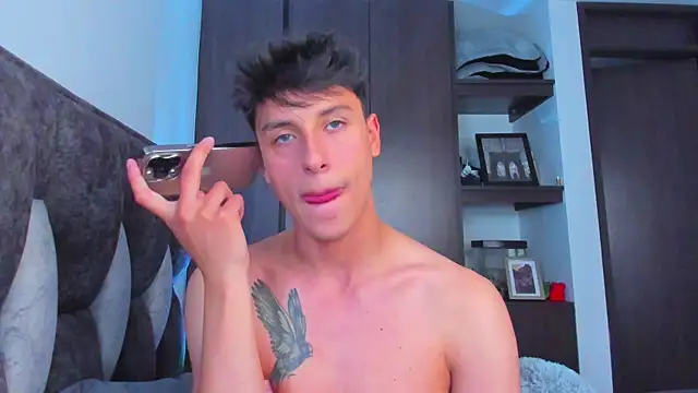 Snapshot of I_Gabriel chatting on January 29, 10:11 pm I Gabriel online show from January 29, 10:11 pm