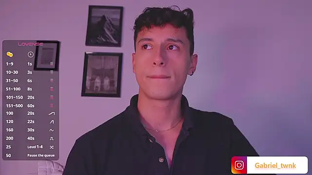 I Gabriel online show from February 15, 5:52 am