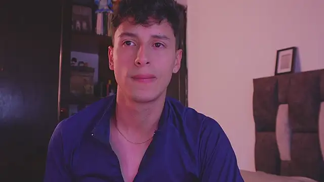 I Gabriel online show from December 16, 11:20 pm