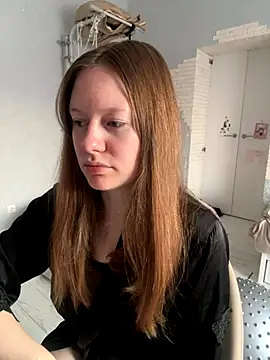 Snapshot of ConnieDaw chatting on December 18, 5:01 am ConnieDaw online show from December 18, 5:01 am