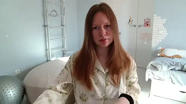 Snapshot of ConnieDaw chatting on October 27, 7:53 am ConnieDaw online show from October 27, 7:53 am