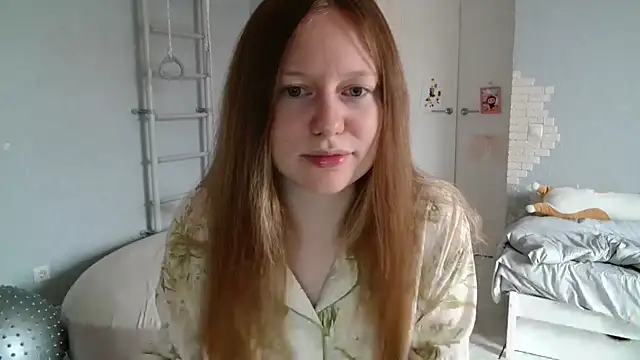 Snapshot of ConnieDaw chatting on October 28, 8:24 am ConnieDaw online show from October 28, 8:24 am