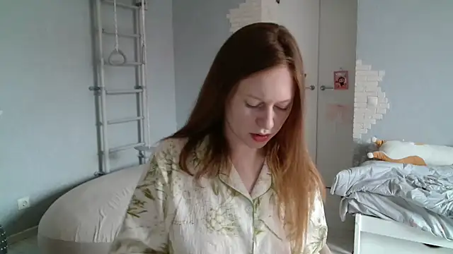 Snapshot of ConnieDaw chatting on November 1, 7:35 am ConnieDaw online show from November 1, 7:35 am