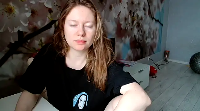 Snapshot of ConnieDaw chatting on January 30, 5:19 am ConnieDaw online show from January 30, 5:19 am