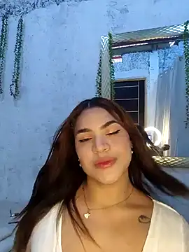 Snapshot of SexyFriends_ chatting on March 9, 8:31 pm SexyFriends online show from March 9, 8:31 pm