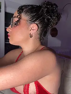 Lauyako online show from April 9, 7:31 pm