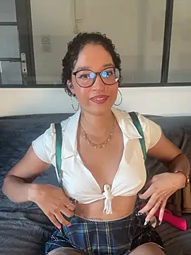 Snapshot of Lauyako chatting on June 26, 3:29 pm Lauyako online show from June 26, 3:29 pm