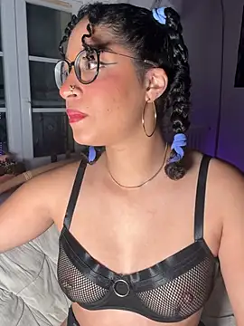 Lauyako online show from April 14, 3:17 pm