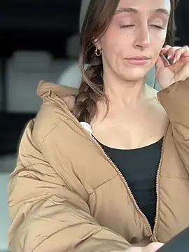 lunagirl13 online show from February 24, 11:16 pm