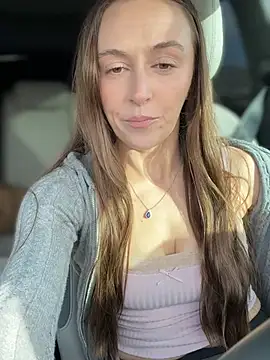 lunagirl13 online show from February 23, 11:05 pm