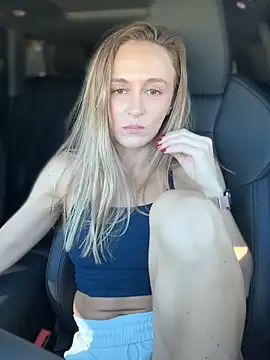 lunagirl13 online show from June 16, 12:21 am