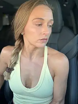 lunagirl13 online show from July 16, 10:51 pm
