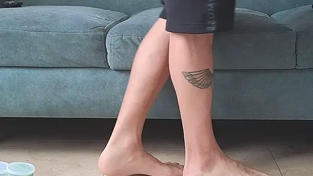 Snapshot of MattxFeet chatting on May 22, 2:37 pm MattxFeet online show from May 22, 2:37 pm
