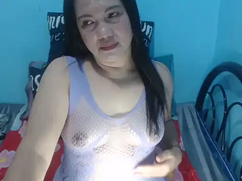 stacie iris online show from January 18, 11:46 am