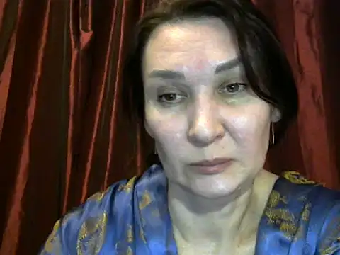 PrettyAndWild online show from December 5, 3:12 pm